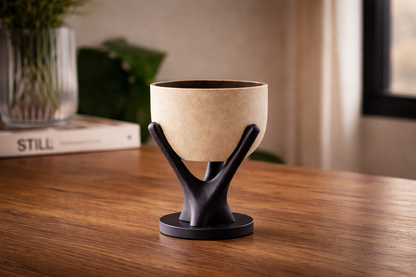 Urban Form Planter – Premium Minimal Stand Vase
